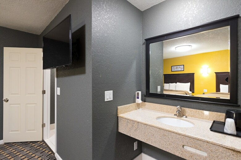 Cozy Rest Motel