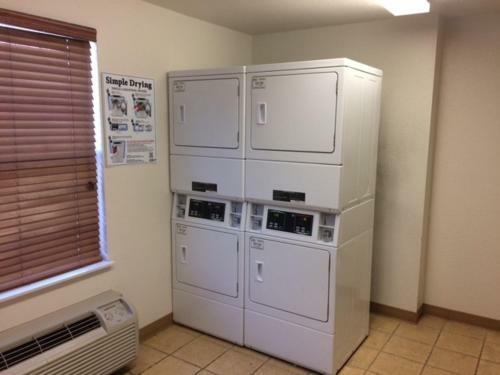 Hotel Home Towne Suites & Studios Bowling Green