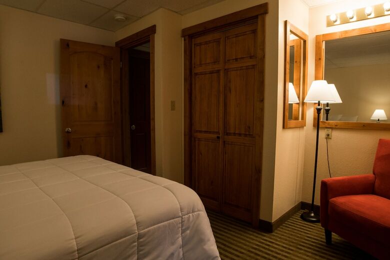 Hotel Silver Moon Inn