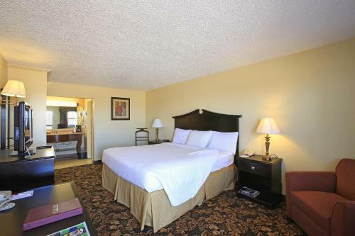 Hotel Plaza Inn Midland