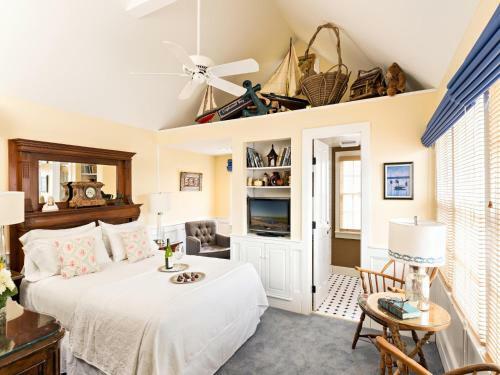 Hotel Brass Key Guesthouse