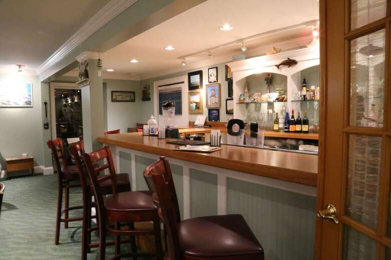 Surfside Hotel And Suites