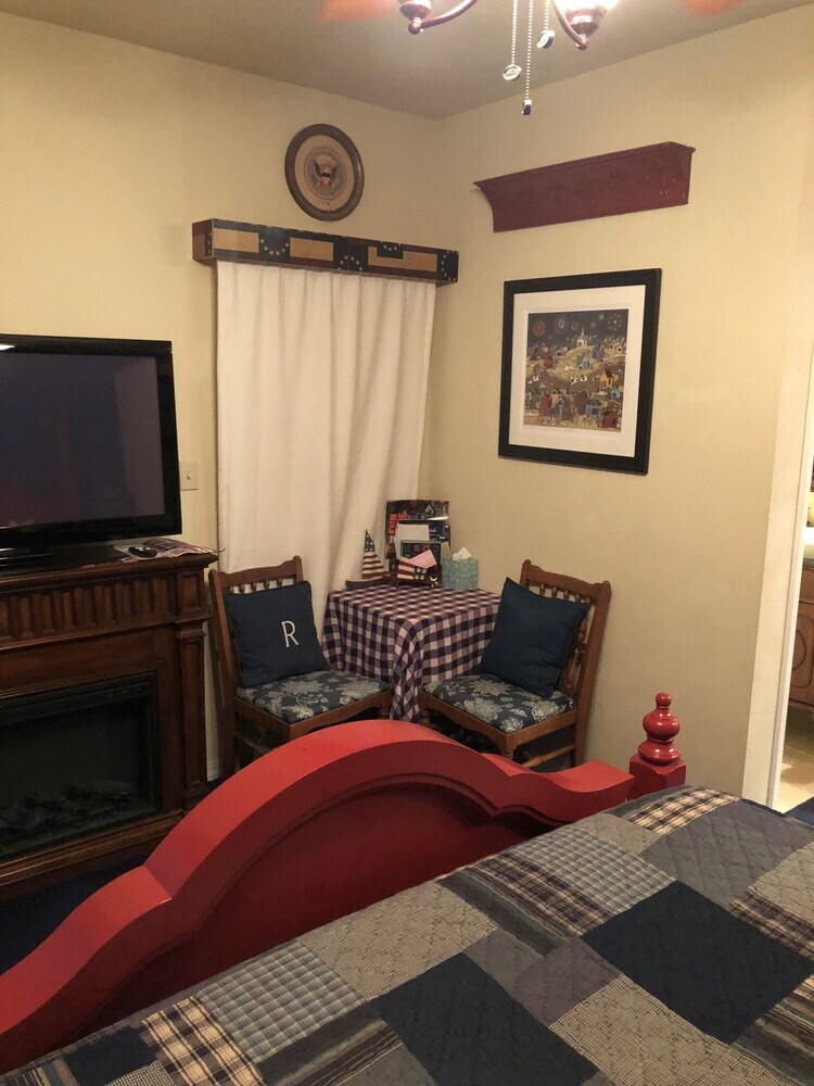 Bed & Breakfast All Seasons Inn