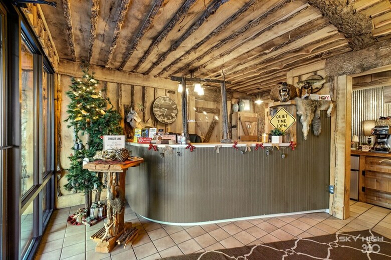 Hotel Stonegate Inn