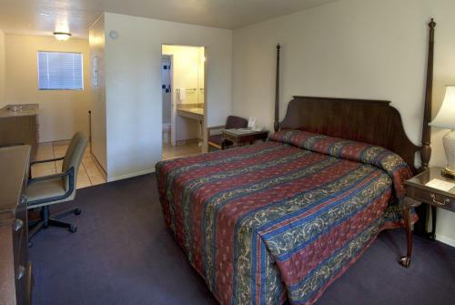 Hotel American Executive Inn