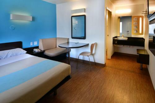 Motel 6 Galveston
