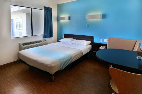 Motel 6 Galveston