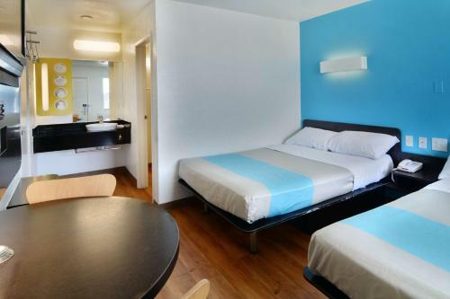 Motel 6 Galveston