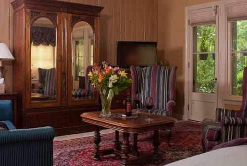 The Stockade Bed And Breakfast