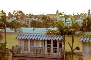 Lafayette Hotel