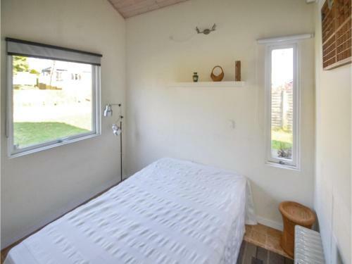 Three-bedroom Holiday Home In Allingabro