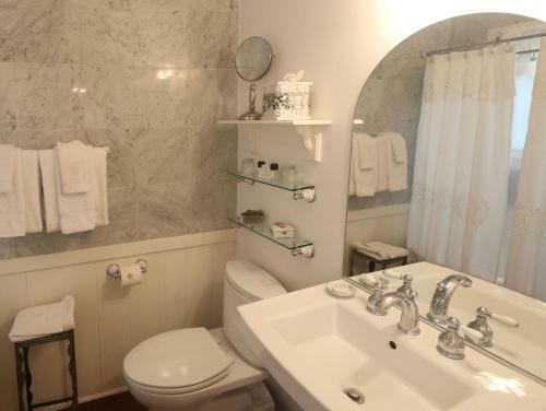 The Bed & Breakfast Inn At La Jolla