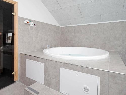 Five-bedroom Holiday Home In Bogense