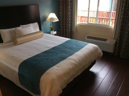 Motel Cabrillo Inn & Suites Airport