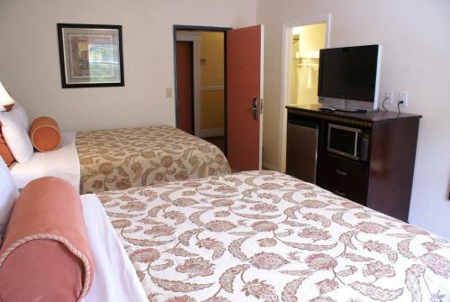 Motel Harborview Inn & Suites