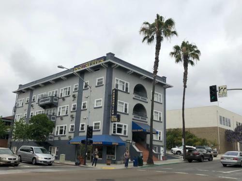 Motel Harborview Inn & Suites