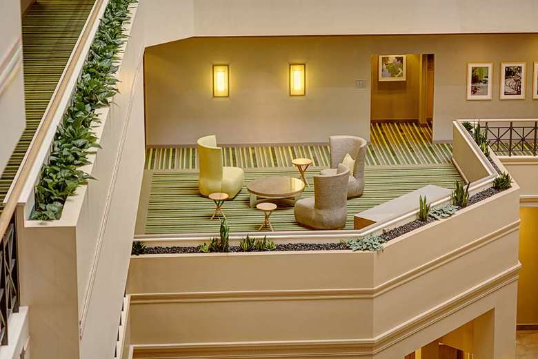 Hotel Embassy Suites By Hilton San Diego Bay Downtown