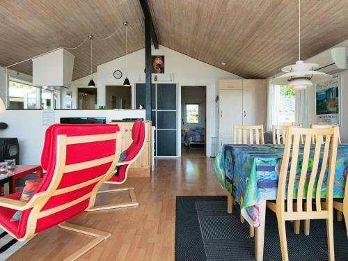 Two-bedroom Holiday Home In Broager 3