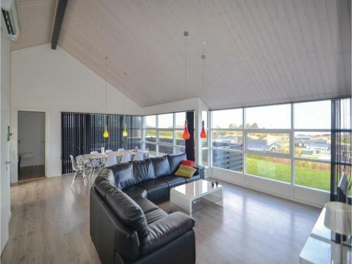 Holiday Home Glesborg 01