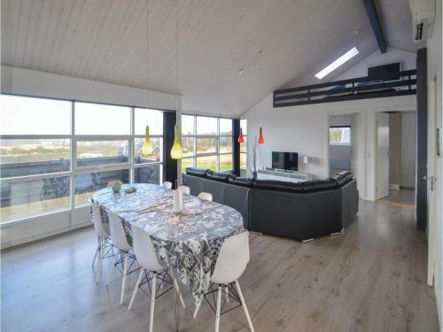 Holiday Home Glesborg 01