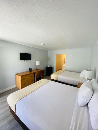 Ez 8 Motel Old Town