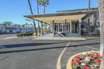 Motel 6 San Diego Airport/harbor