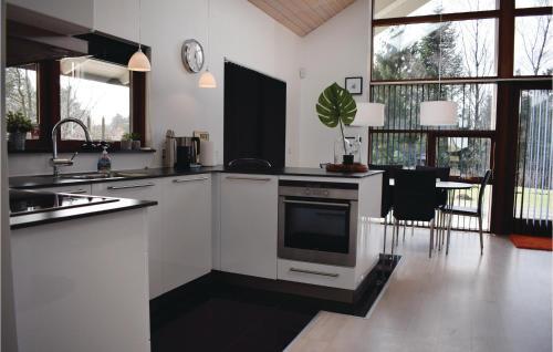 Three-bedroom Holiday Home In Ebeltoft