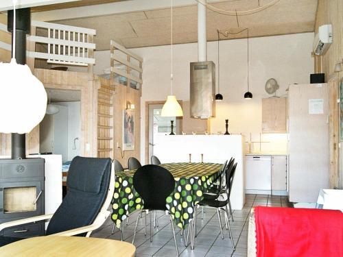 Holiday Home Brunkl�vervej