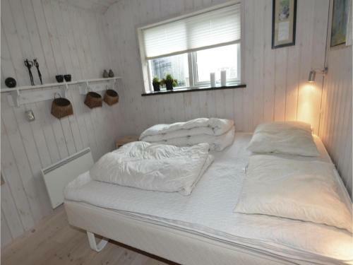 Four-bedroom Holiday Home Ebeltoft With Sea View 04
