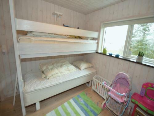 Four-bedroom Holiday Home Ebeltoft With Sea View 04
