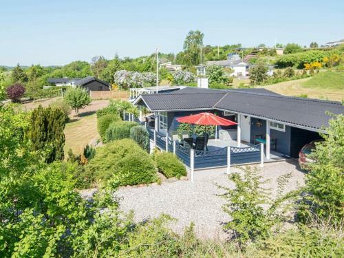 Holiday Home Ebeltoft Lii