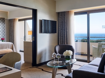 Four Seasons Hotel