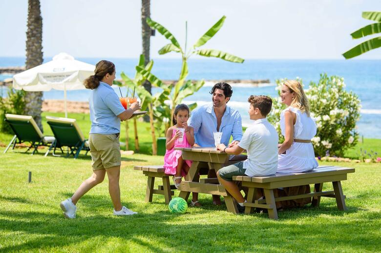 Hotel Constantinou Bros Athena Beach