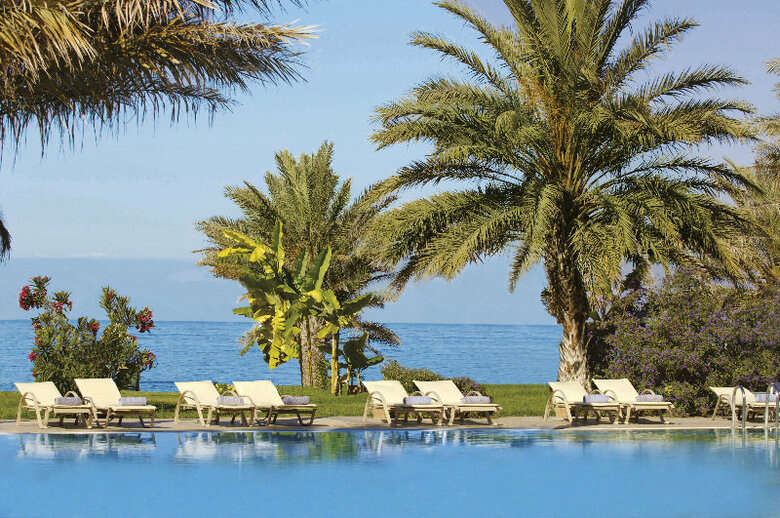 Hotel Constantinou Bros Athena Beach