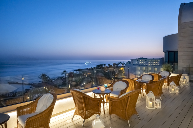 Hotel Constantinou Bros Athena Beach