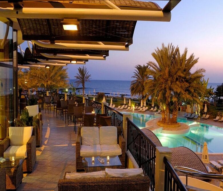 Hotel Constantinou Bros Athena Beach