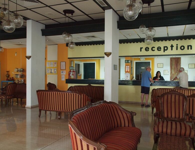 Hotel Paphiessa