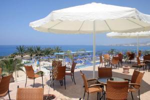 Hotel Queens Bay