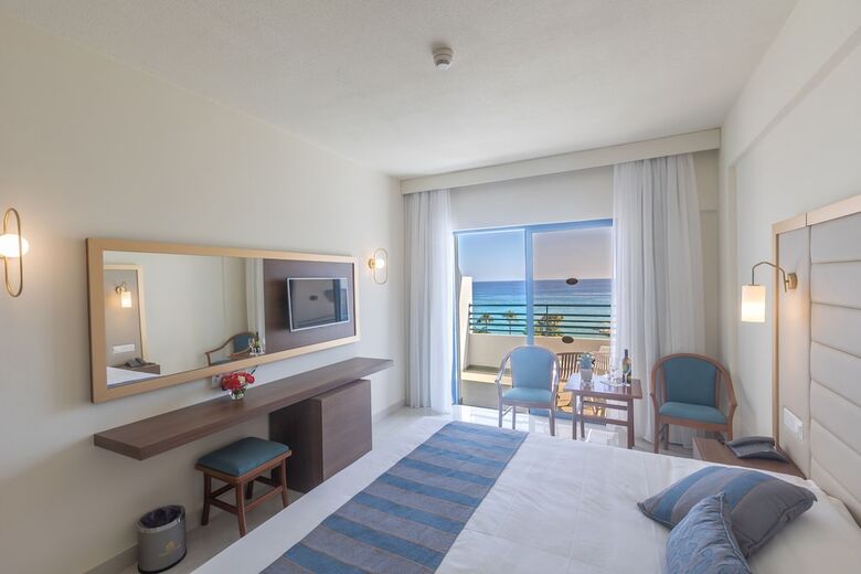 Hotel Iliada Beach(.)