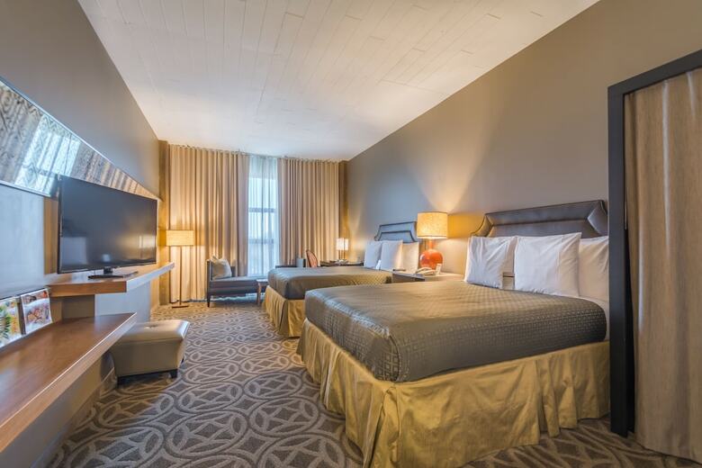 Proximity Hotel