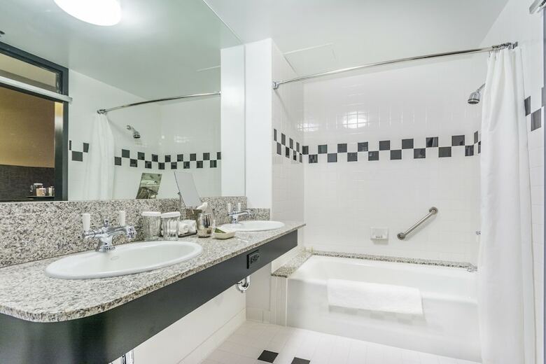 Proximity Hotel