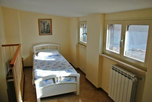 Apartamento In Front Of The Lake, A Step From Rome!