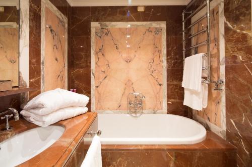 Mercure Petriolo Siena Terme Spa Hotel
