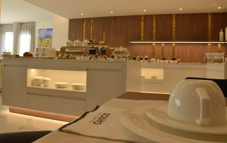 Solho Hotel