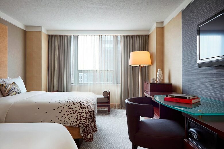 Renaissance Columbus Downtown Hotel
