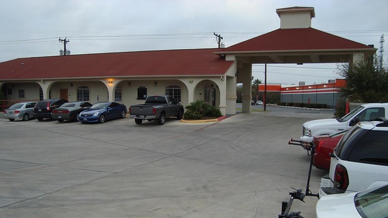 Motel Winnquest Inn