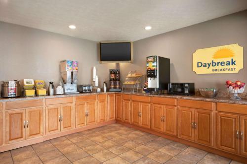 Hotel Days Inn Willoughby