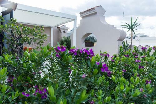 Bed & Breakfast 200 Rooms & Terrace