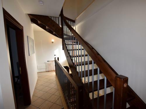 Spacious Apartment In Belvedere Langhe With Terrace