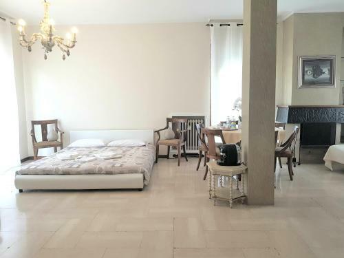 Hostal Millennium Guest